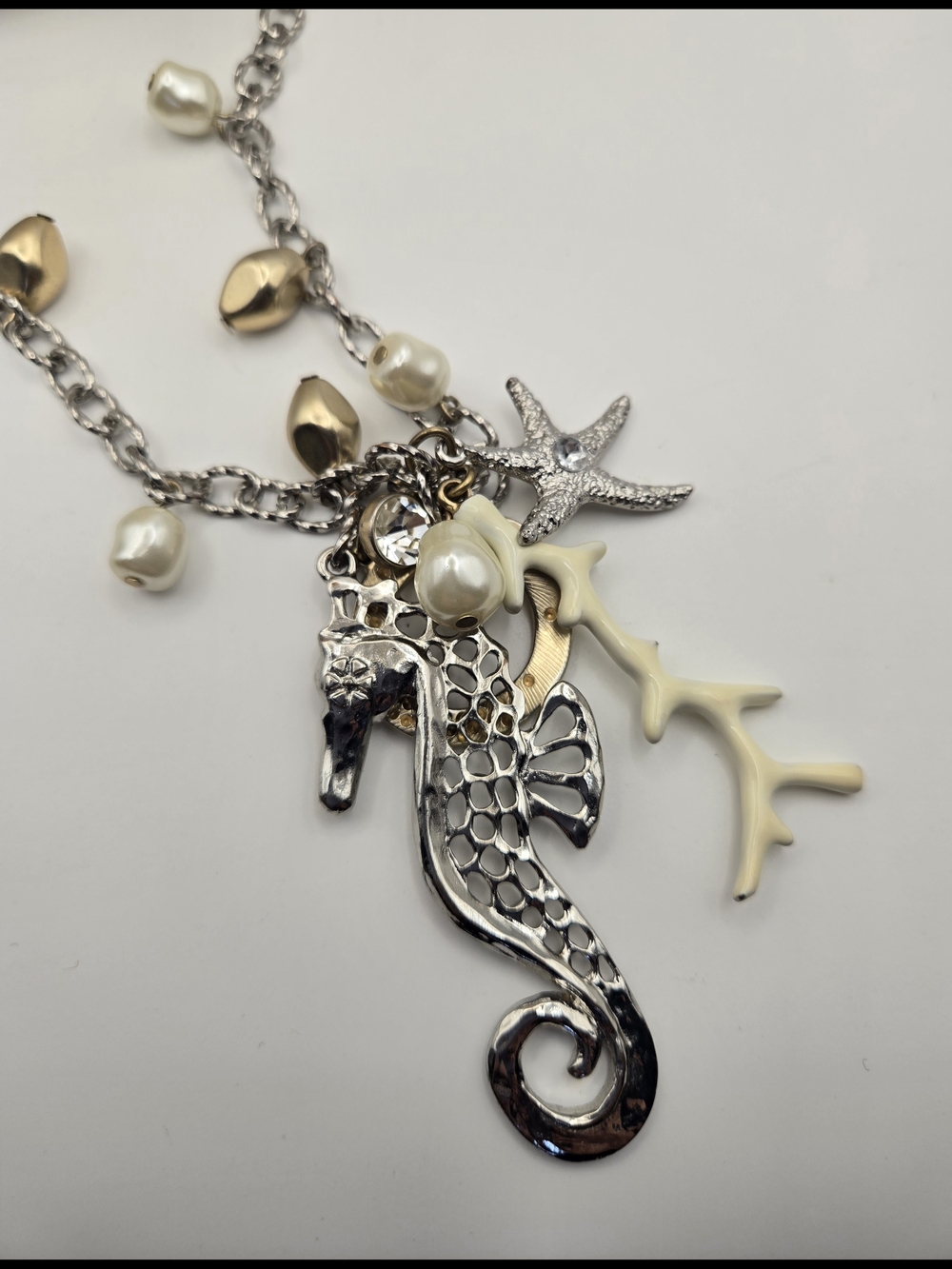 Chico's Silver Seahorse Charm Necklace Cream Coral Starfish Pearl Accents READ**